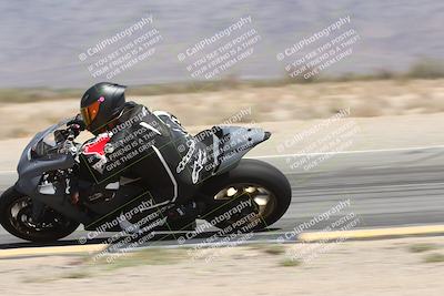 media/May-10-2025-Race Pace (Sat) [[db32fef2da]]/Vested/6-Turn 15 Inside (1115am)/